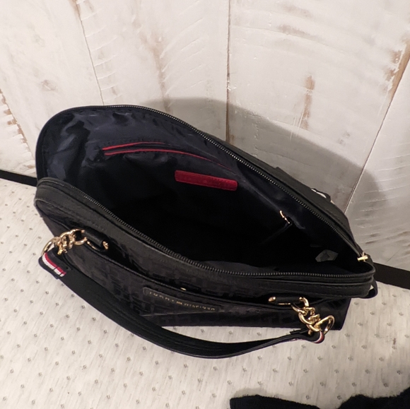Gently Used Tommy Hilfiger Chain Shopper Satchel - Picture 3 of 4